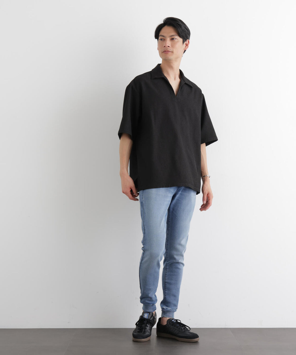 「Meaningful Continuity」 ストレッチデニムジョガーパンツ
