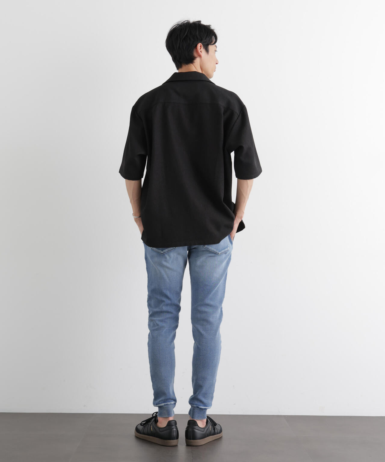 「Meaningful Continuity」 ストレッチデニムジョガーパンツ