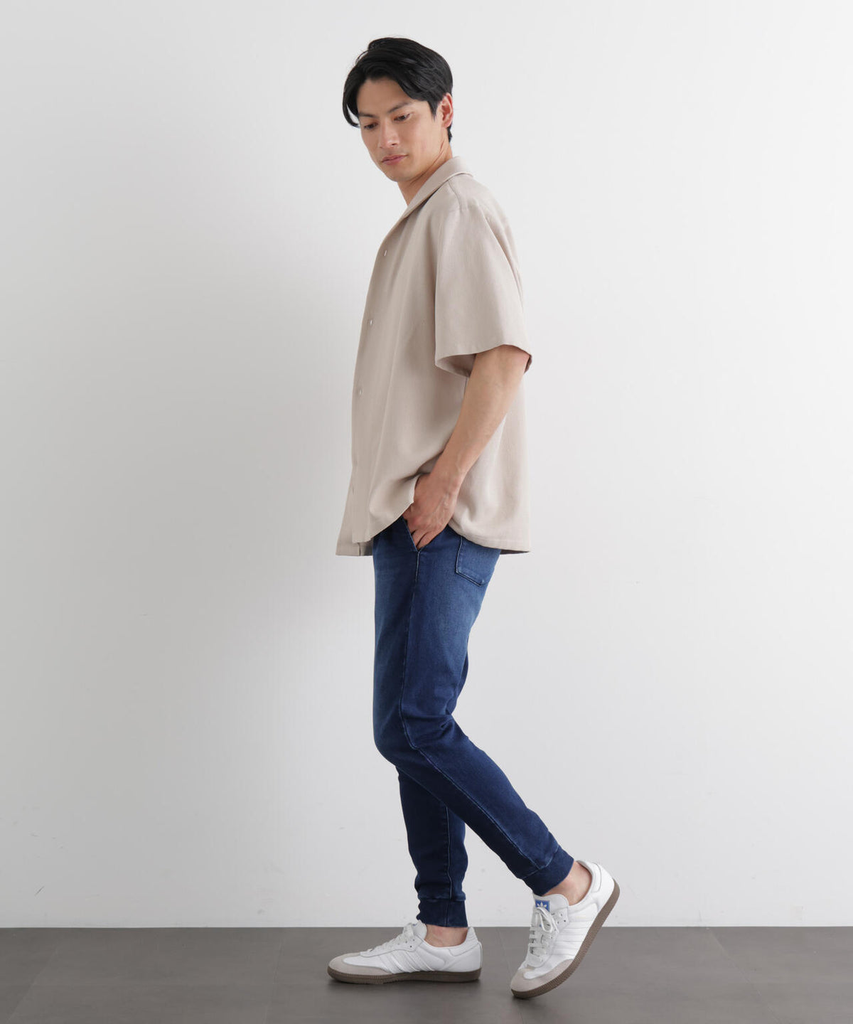 「Meaningful Continuity」 ストレッチデニムジョガーパンツ
