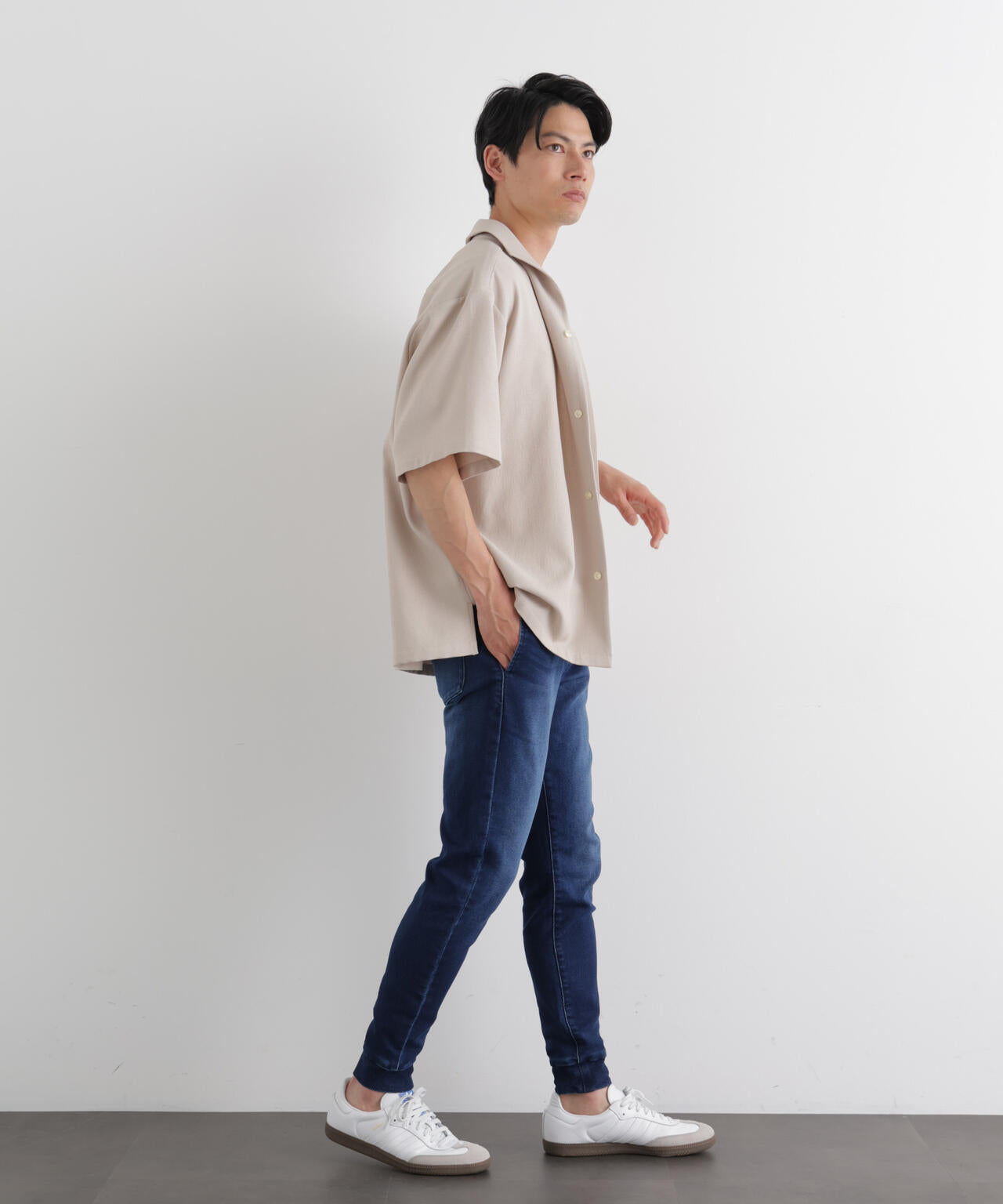 「Meaningful Continuity」 ストレッチデニムジョガーパンツ