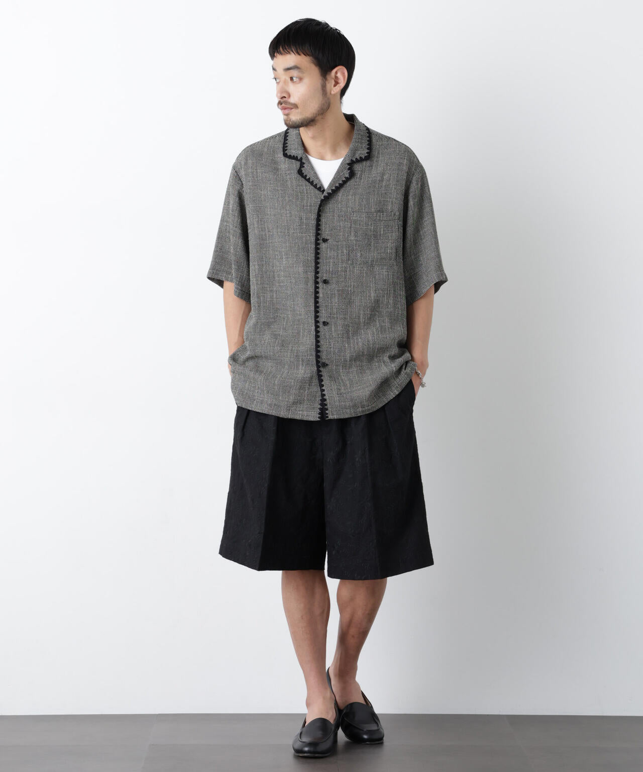 「OtoNANO」×masoret 総柄刺繍ショートパンツ(セットアップ可)