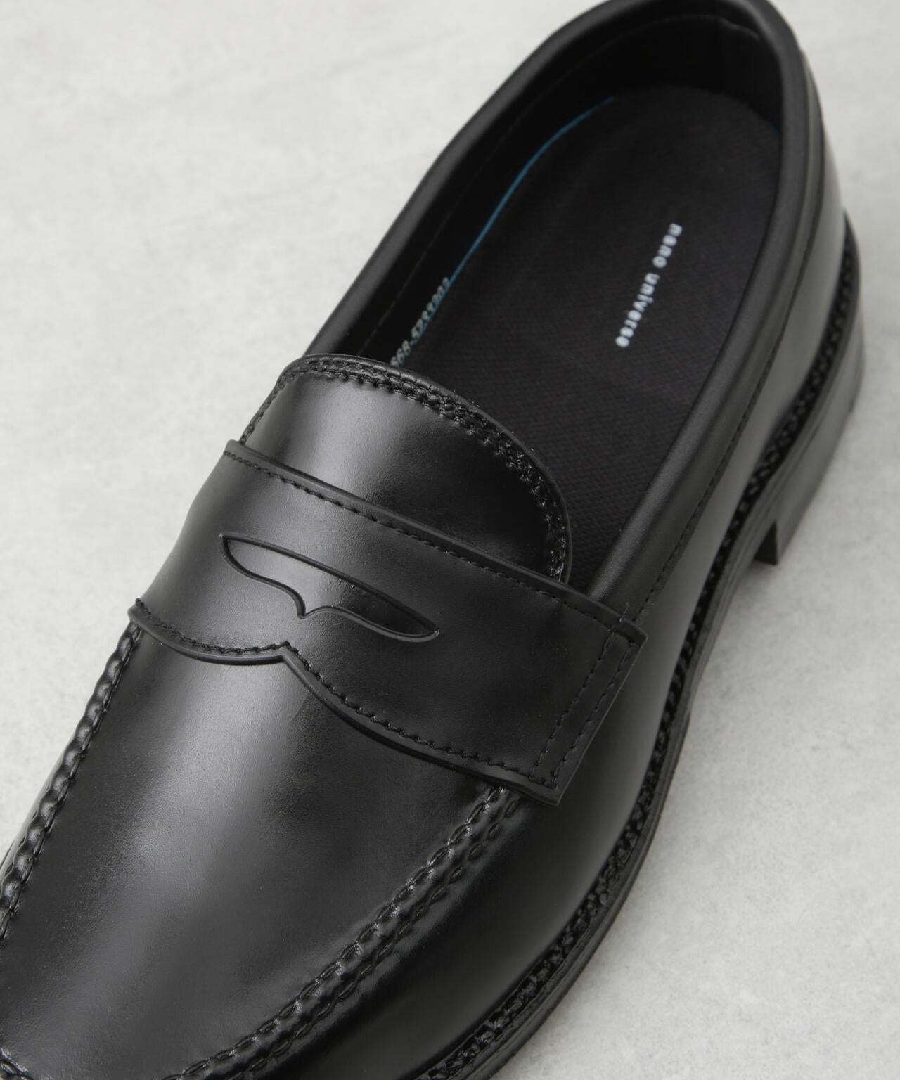 「Rain Comfort Shoes」ローファー