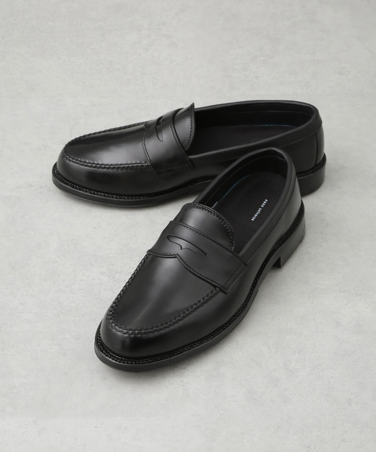 「Rain Comfort Shoes」ローファー