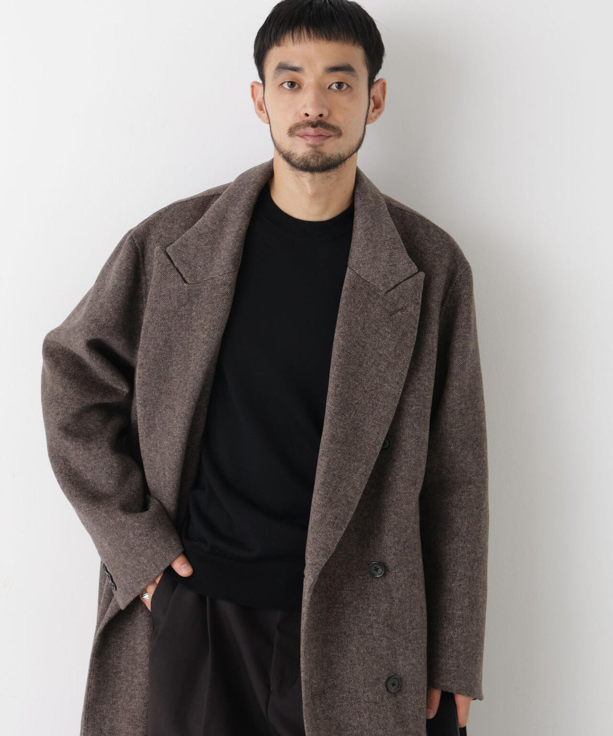 「ASSEMBLANC」 カシミヤブレンドリバーピークドラペルダブルコート