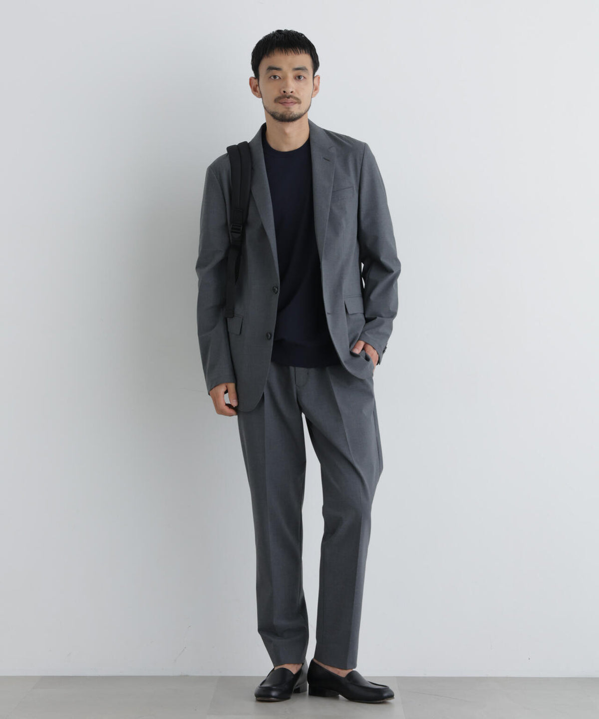 180cm B:89 W:70 H:91 着用サイズ:L