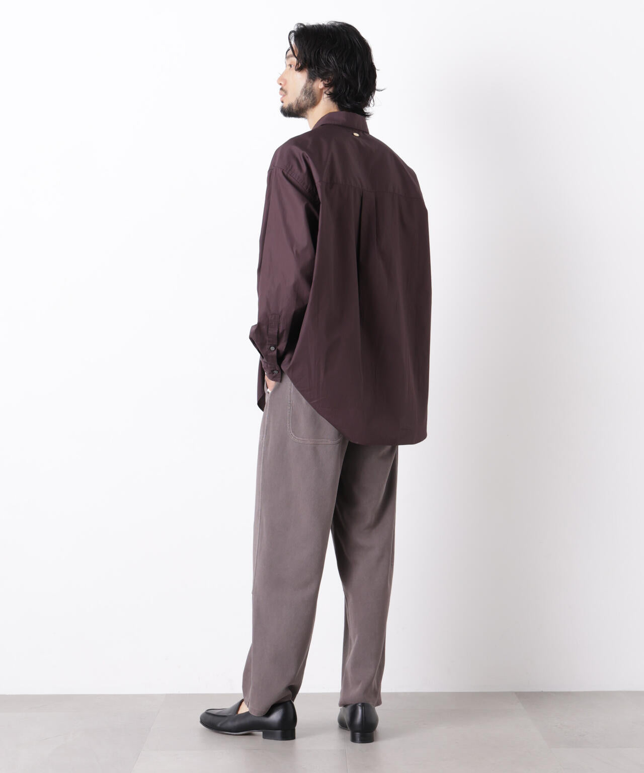 「ASSEMBLANC」 スタッズシャツ