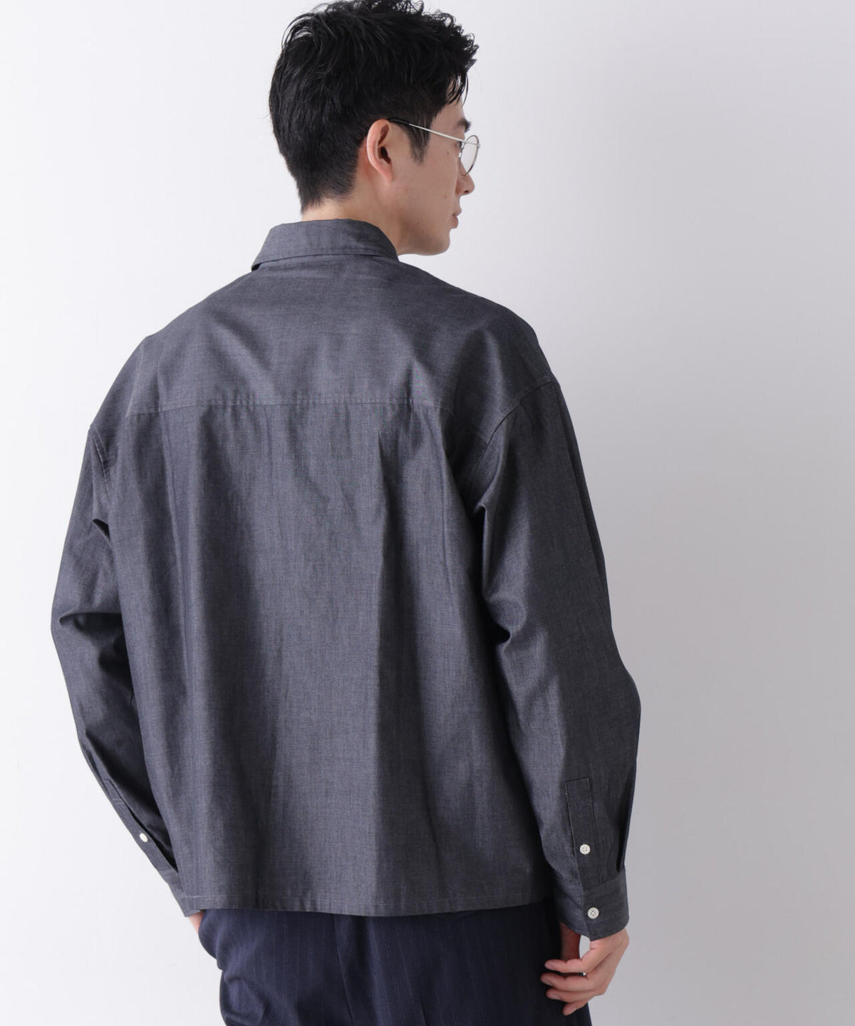 「James Fabric」 ボクシークロップドシャツブルゾン