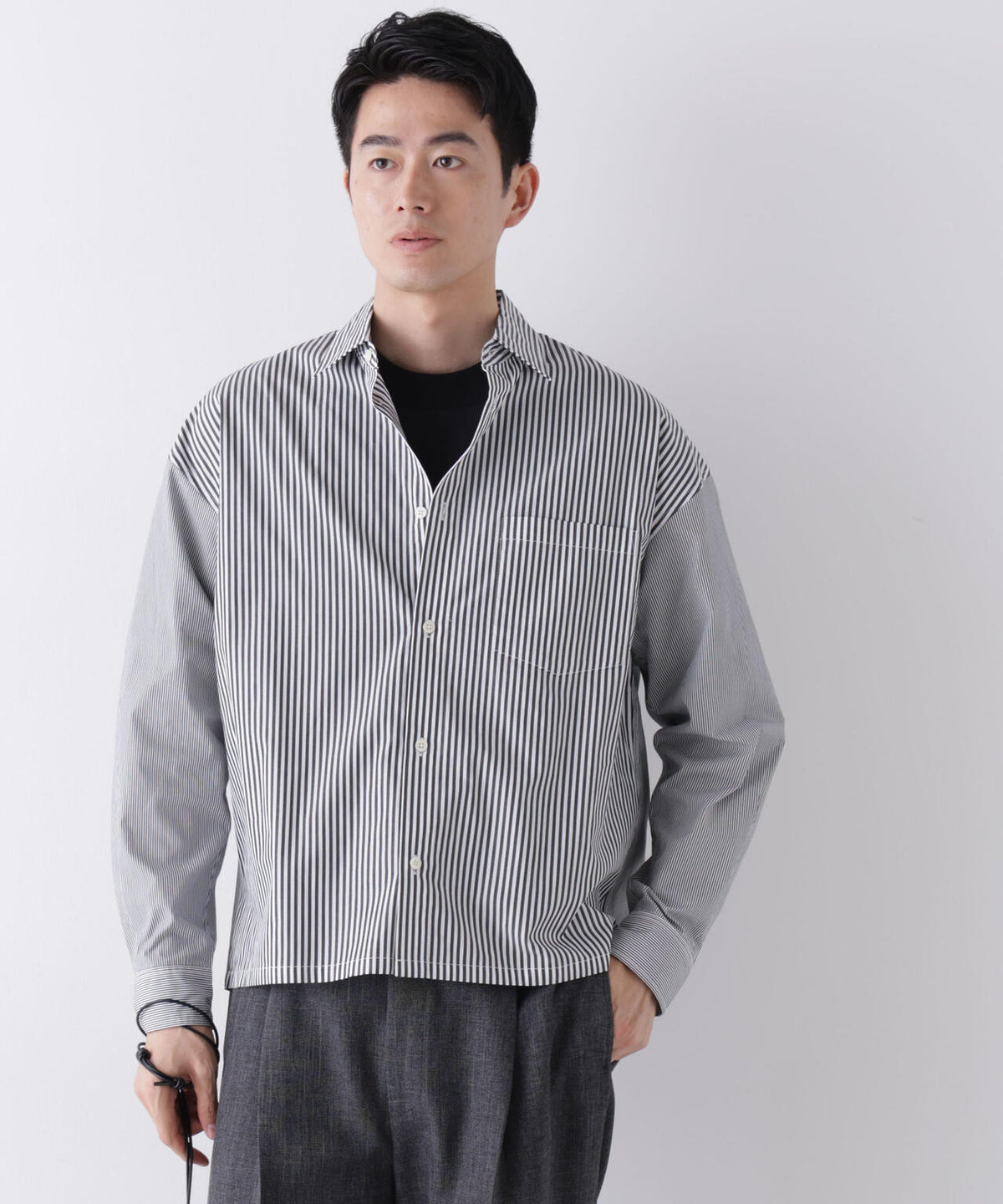 「James Fabric」 ボクシークロップドシャツブルゾン