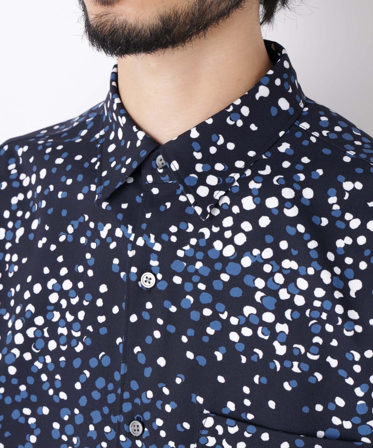 EDITORIAL PRINT レギュラーカラーシャツ