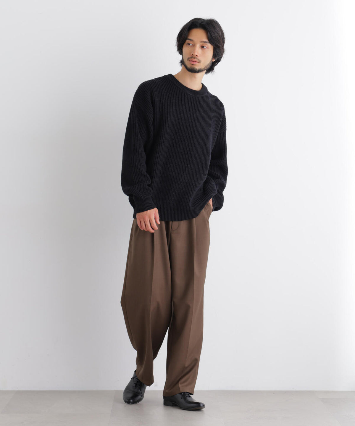 コットンMIXバルキークルーネックニット