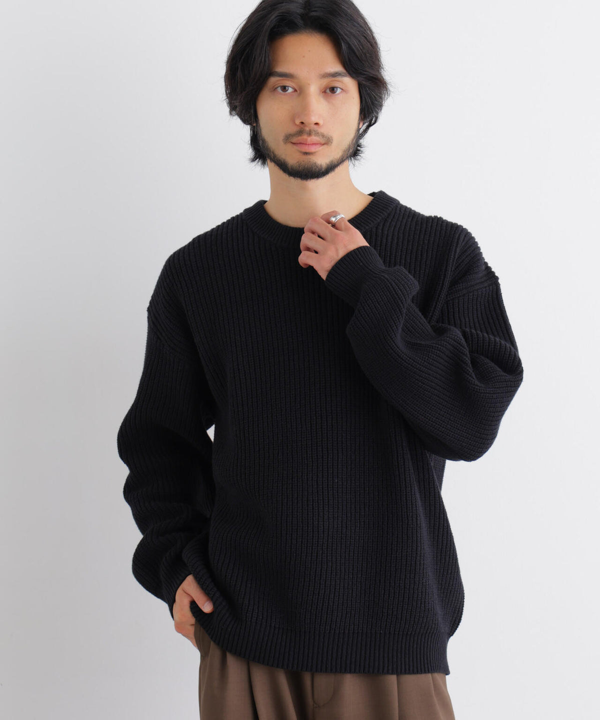 コットンMIXバルキークルーネックニット