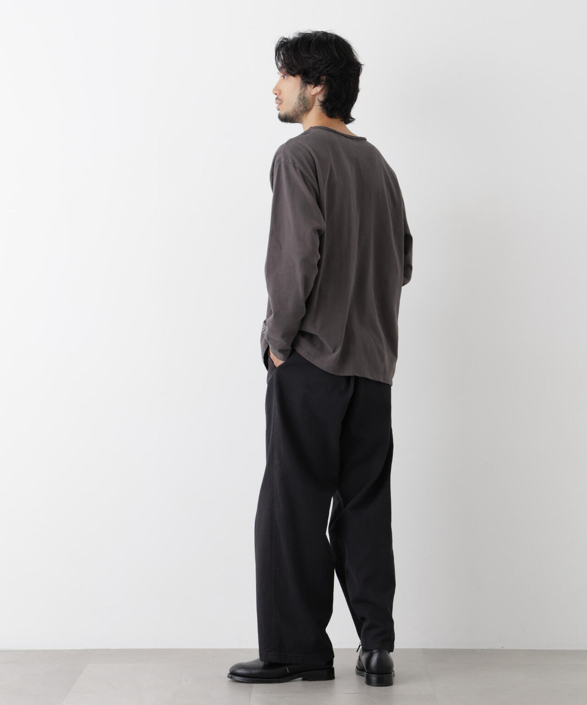 「surplus」デザインヘンリーネックTシャツ 長袖