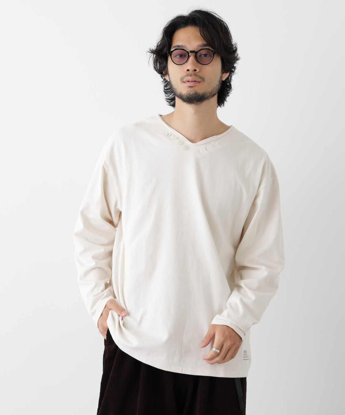 181cm B:75 W:73 H:90 着用サイズ:L