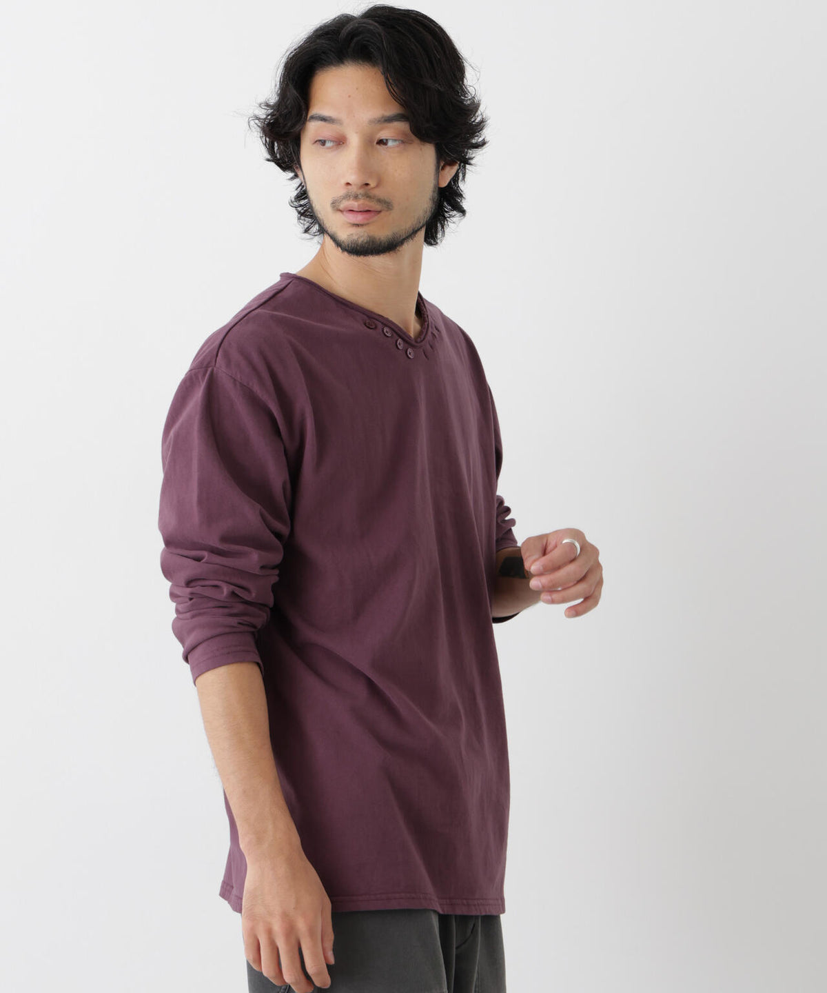 「surplus」デザインヘンリーネックTシャツ 長袖