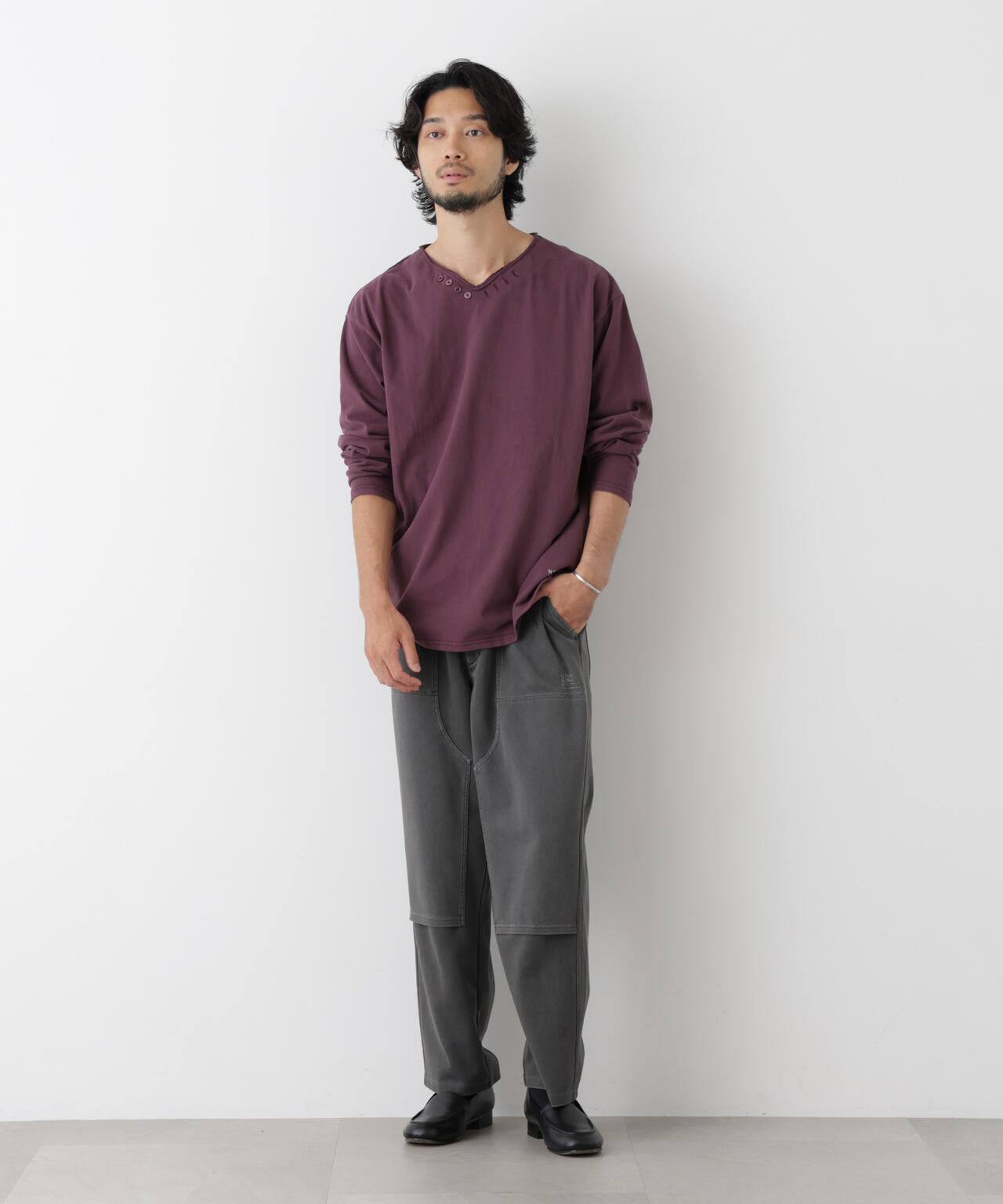 「surplus」デザインヘンリーネックTシャツ 長袖