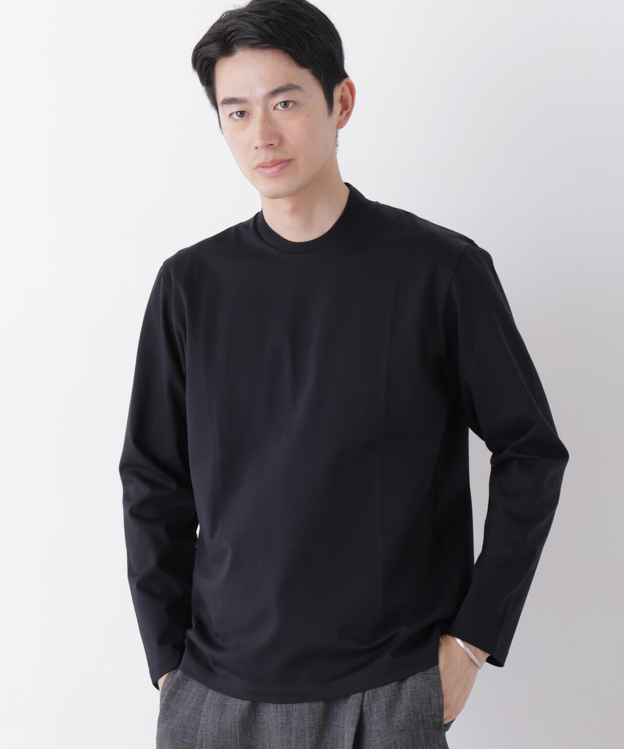 185cm B:92 W:77 H:90 着用サイズ:L