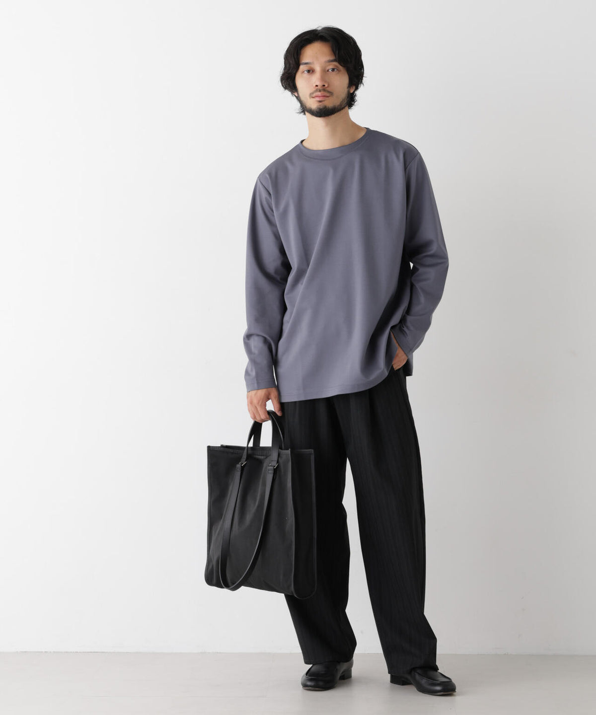 「モダンコンフォートシリーズ」モクロディ ボートネック サイドスリット Tシャツ