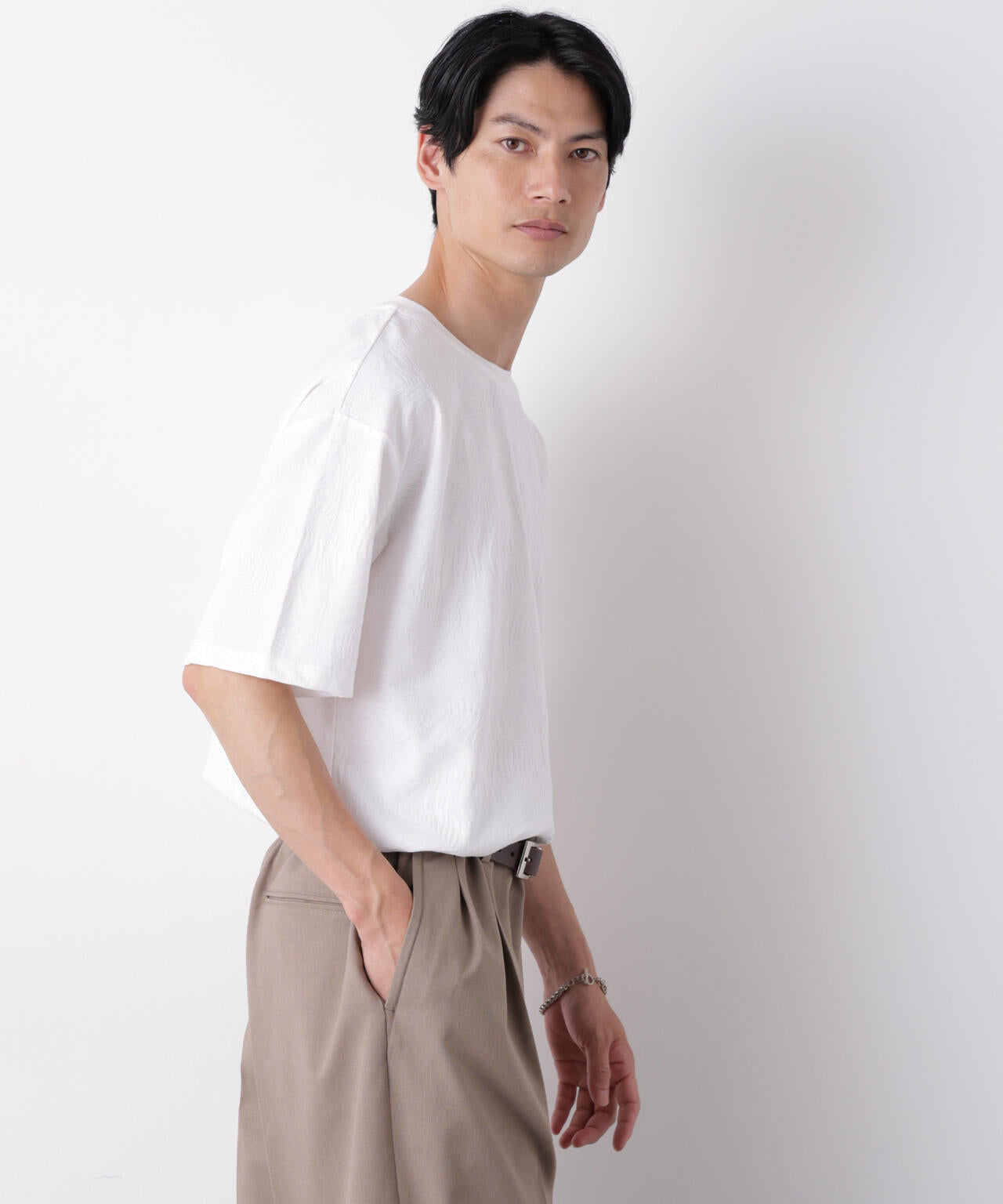 リンクスジャガードリーフ柄Tシャツ
