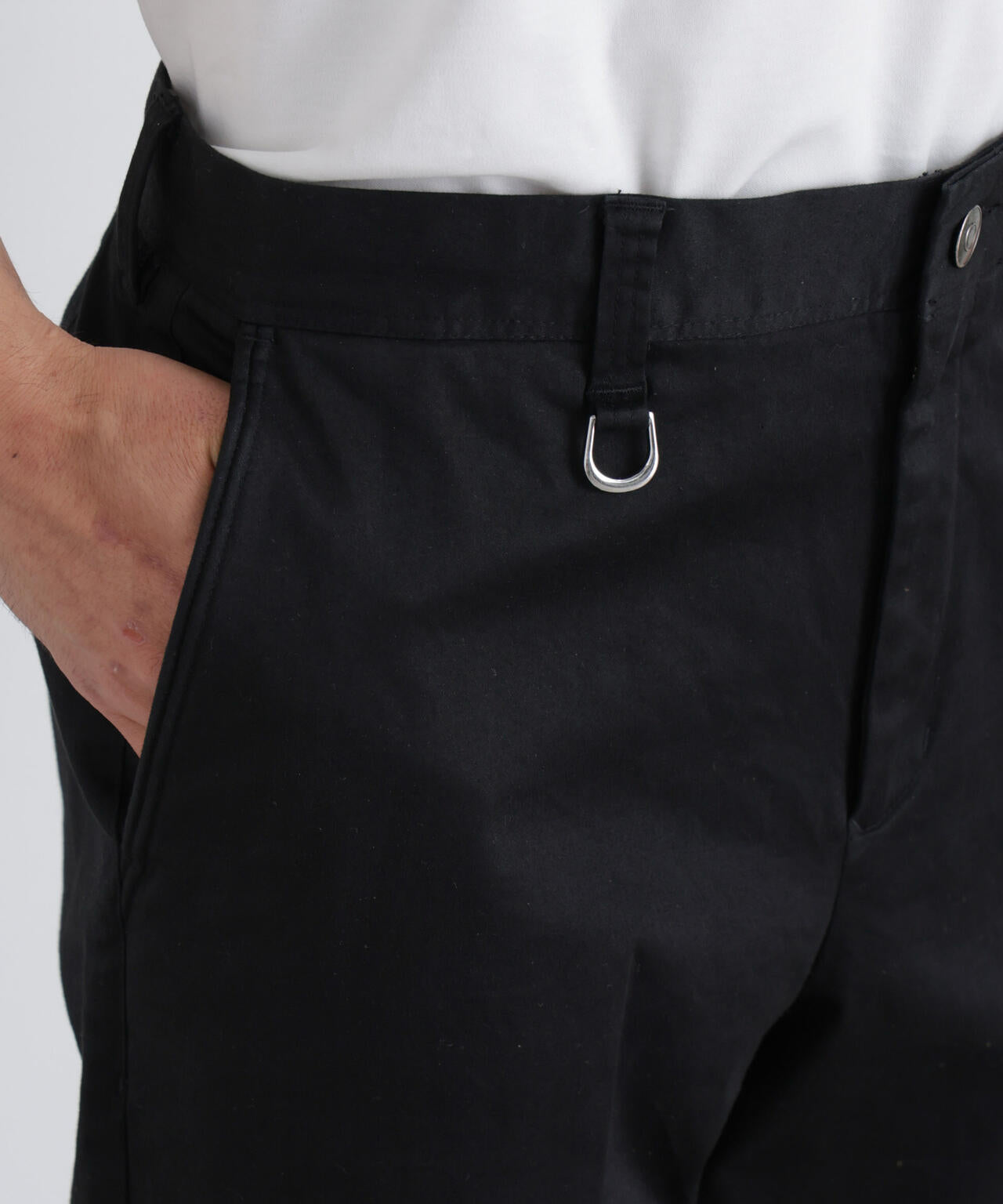 NewOnTrousers フェードサテンSlim テーパー