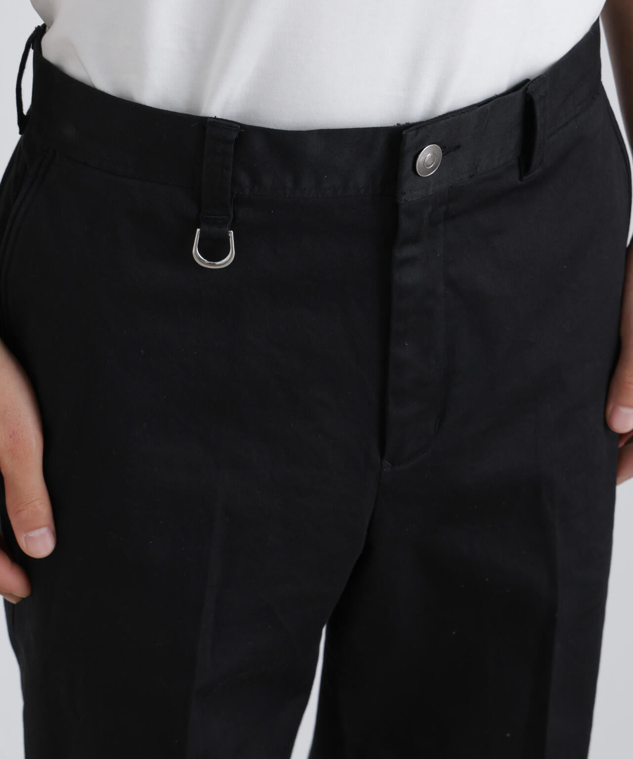 NewOnTrousers フェードサテンSlim テーパー