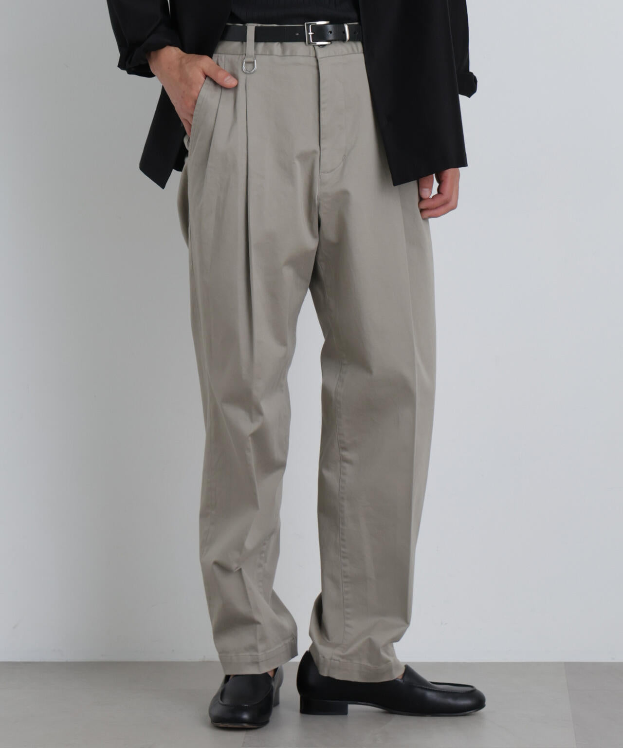NewOnTrousers ウォッシュサテンWide テーパー