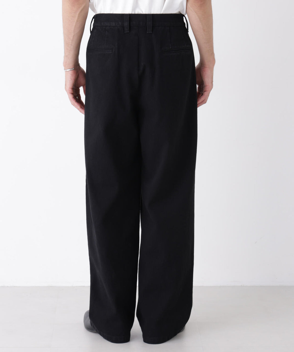「OtoNANO」大人のワイドデニムパンツ