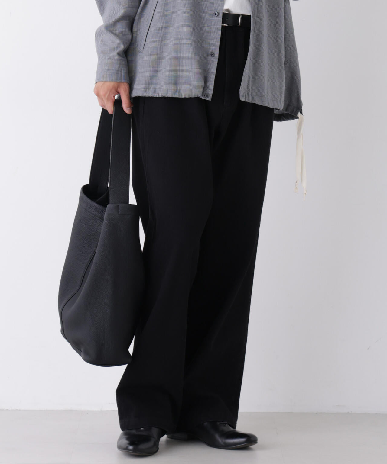 「OtoNANO」大人のワイドデニムパンツ