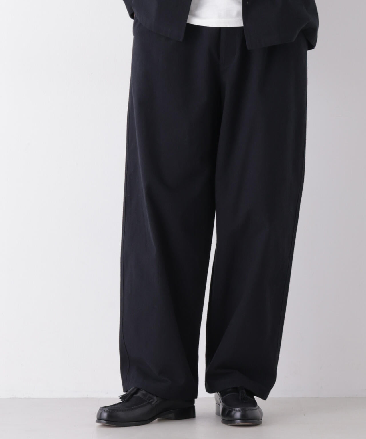 185cm B:92 W:77 H:90 着用サイズ:L