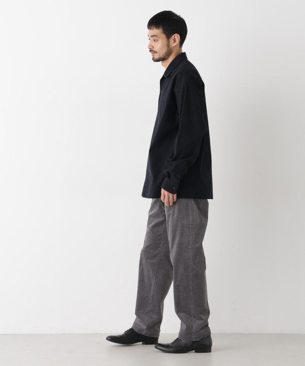 NEW ON TROUTHER コーデュロイ(セットアップ可)