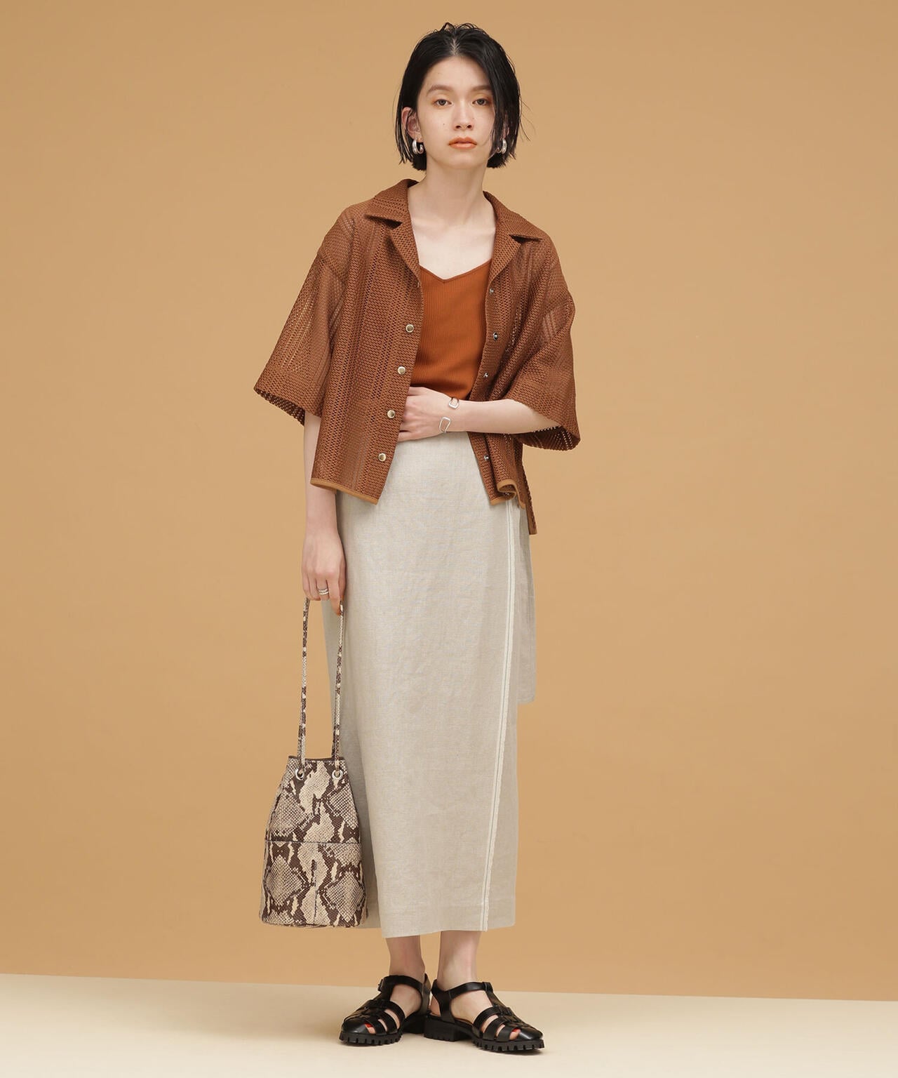 6e405878-7017-5eab-ad4f-2f6431bd30fe_Image