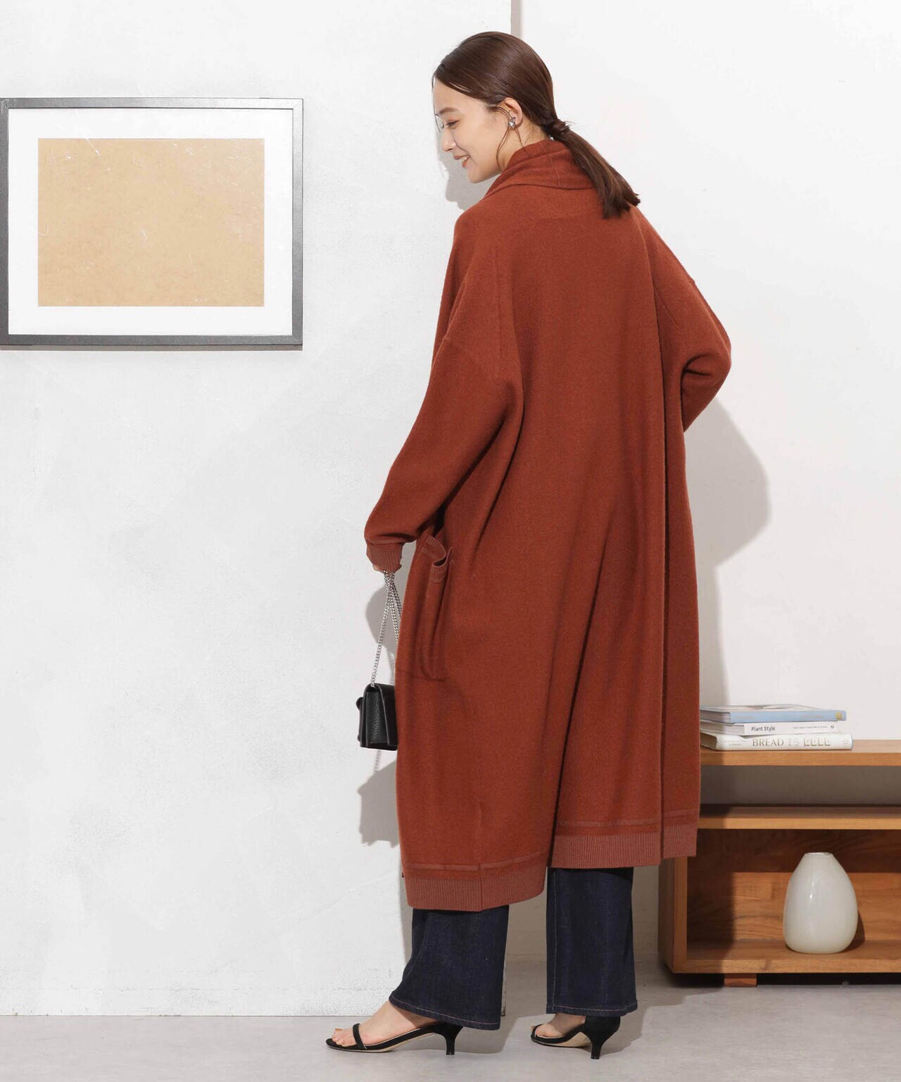 1a0a8458-c3b1-5a3a-9a49-23d4e5d6c2f5_Image