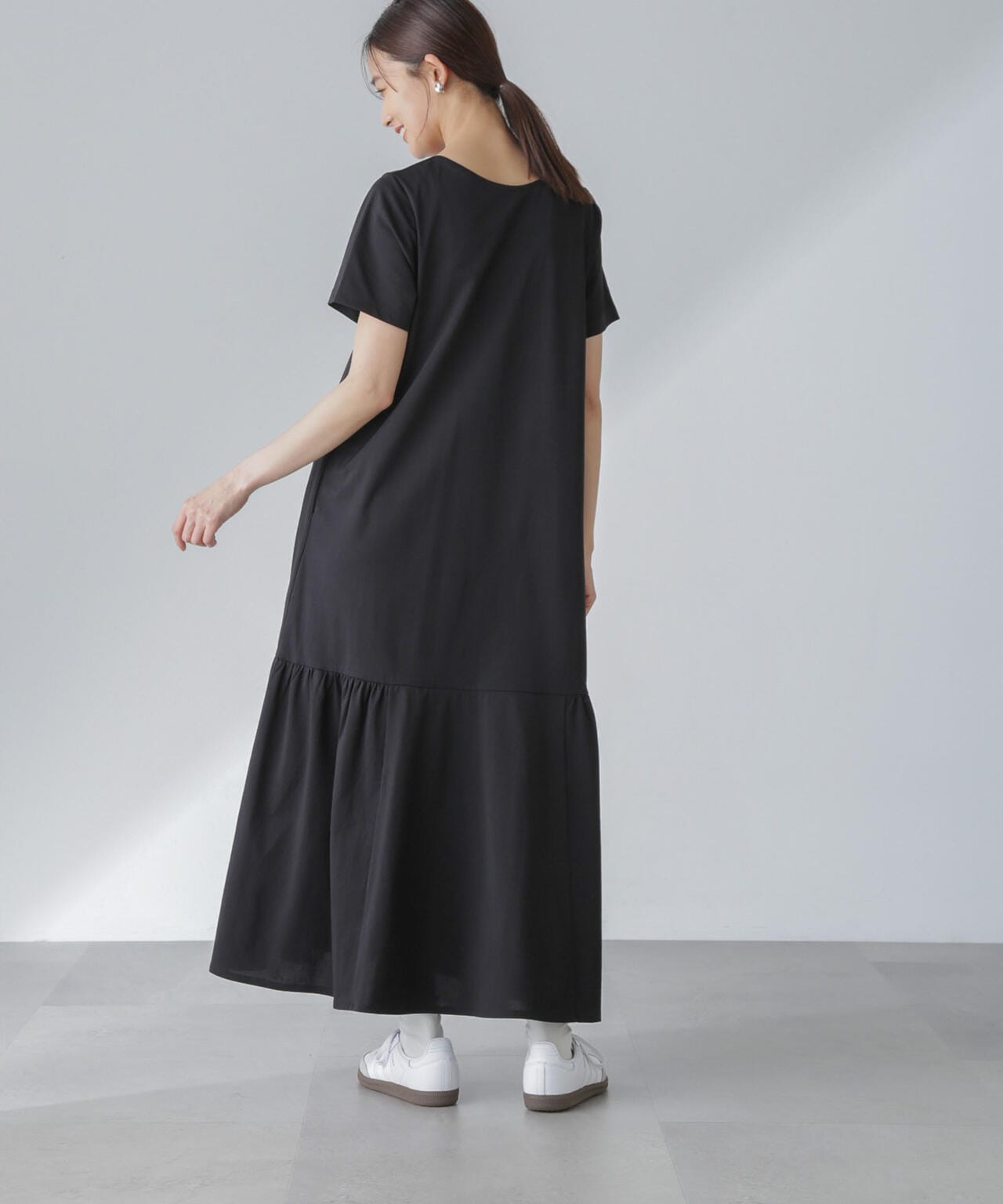 90b9e003-01f5-5ee2-ac7d-88aaaa8ed252_Image