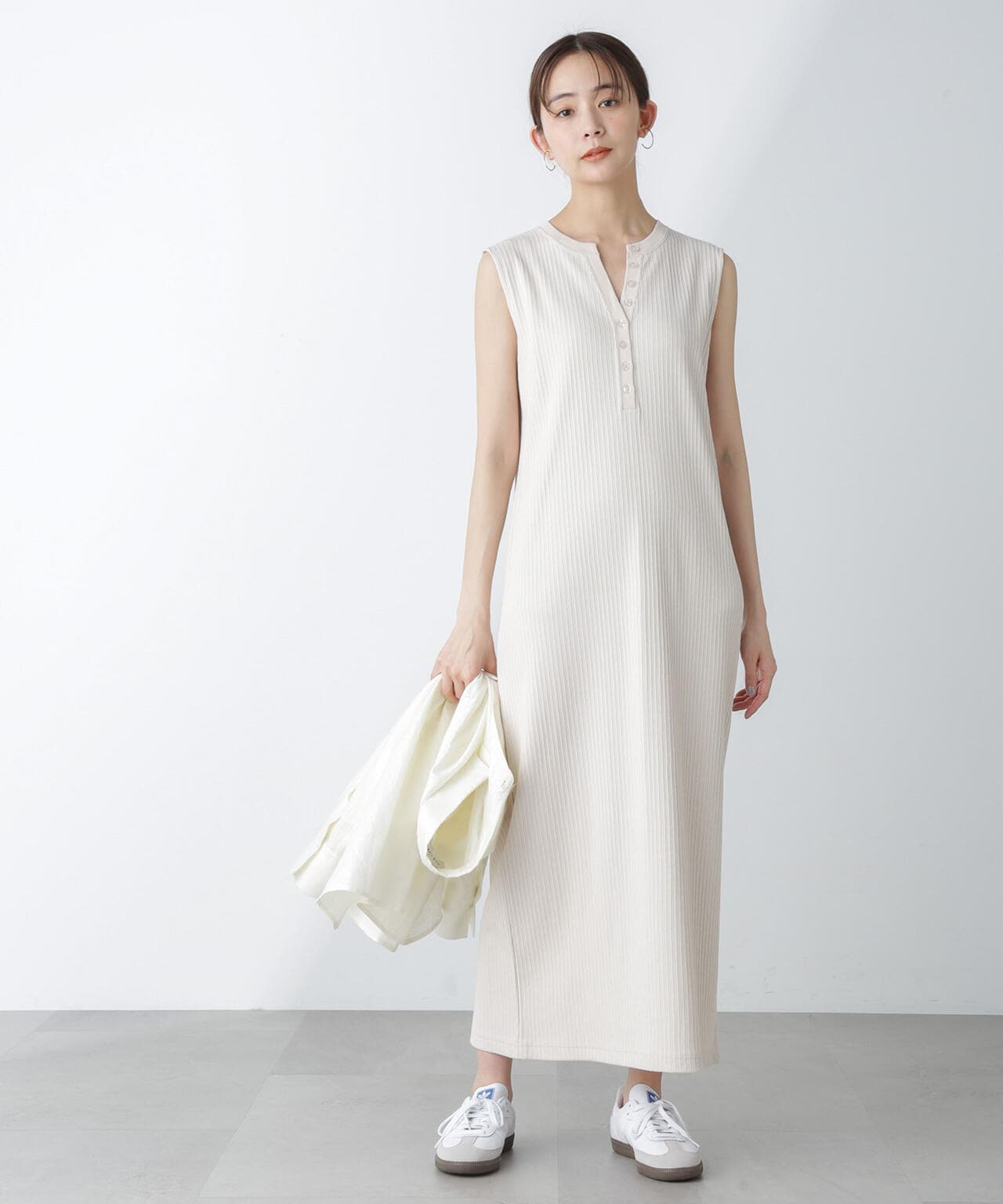 bade20bf-0522-513d-8da5-b7af8c7eb879_Image