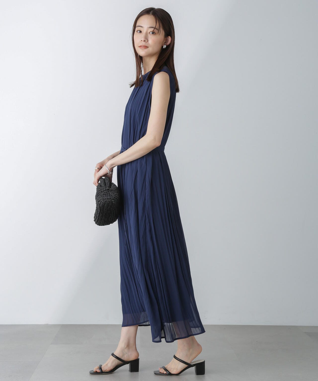 07d16045-b08e-57da-8100-e9015bf53fa8_Image