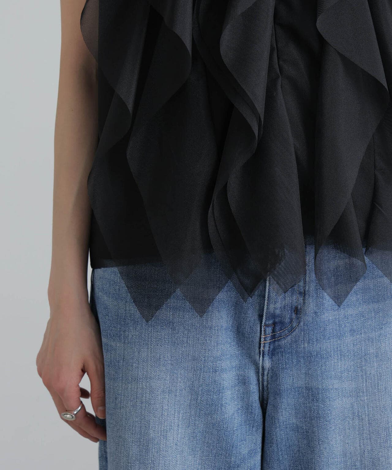 f2ba106c-2497-57ff-b4ff-4e7aef79422c_Image