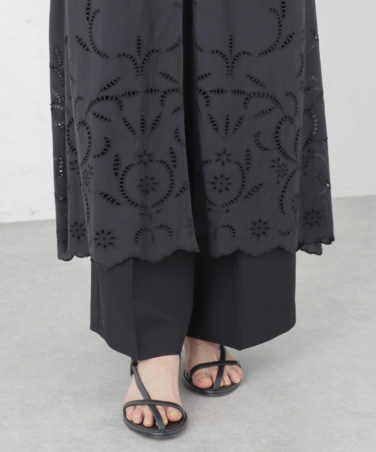 インドシフリー刺繍ワンピース