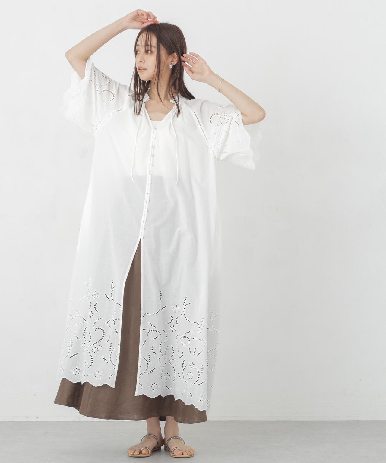 インドシフリー刺繍ワンピース