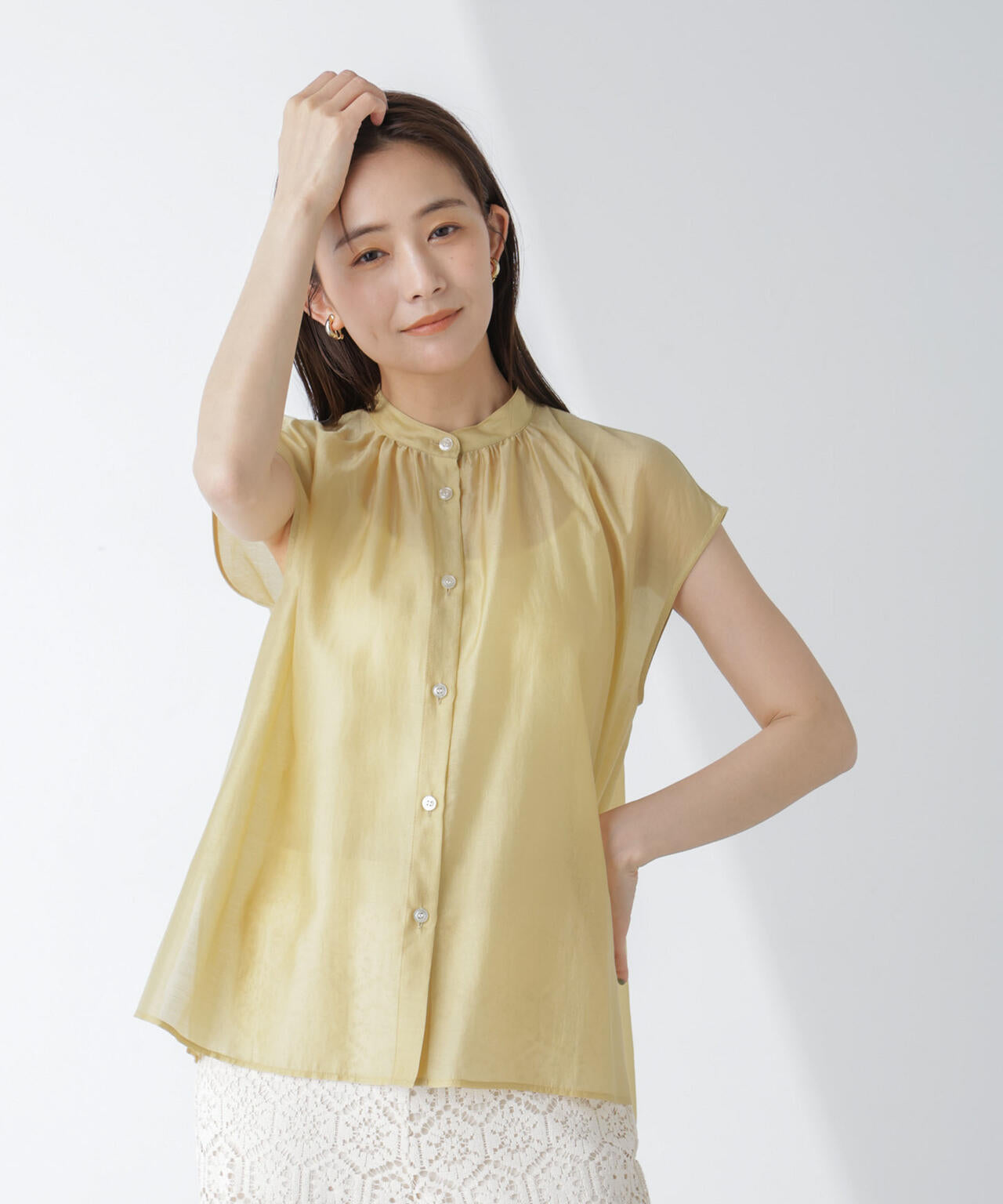 シアーサテンスタンドギャザーブラウス(セットアップ可)