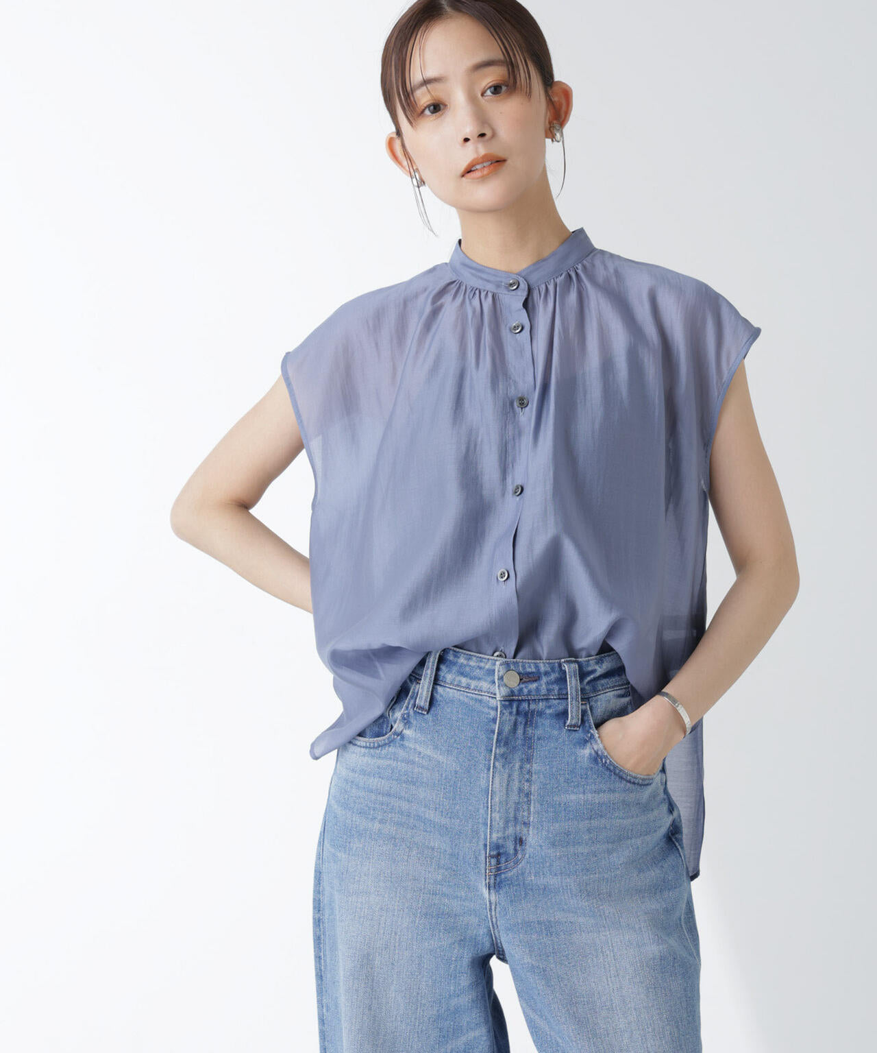 シアーサテンスタンドギャザーブラウス(セットアップ可)