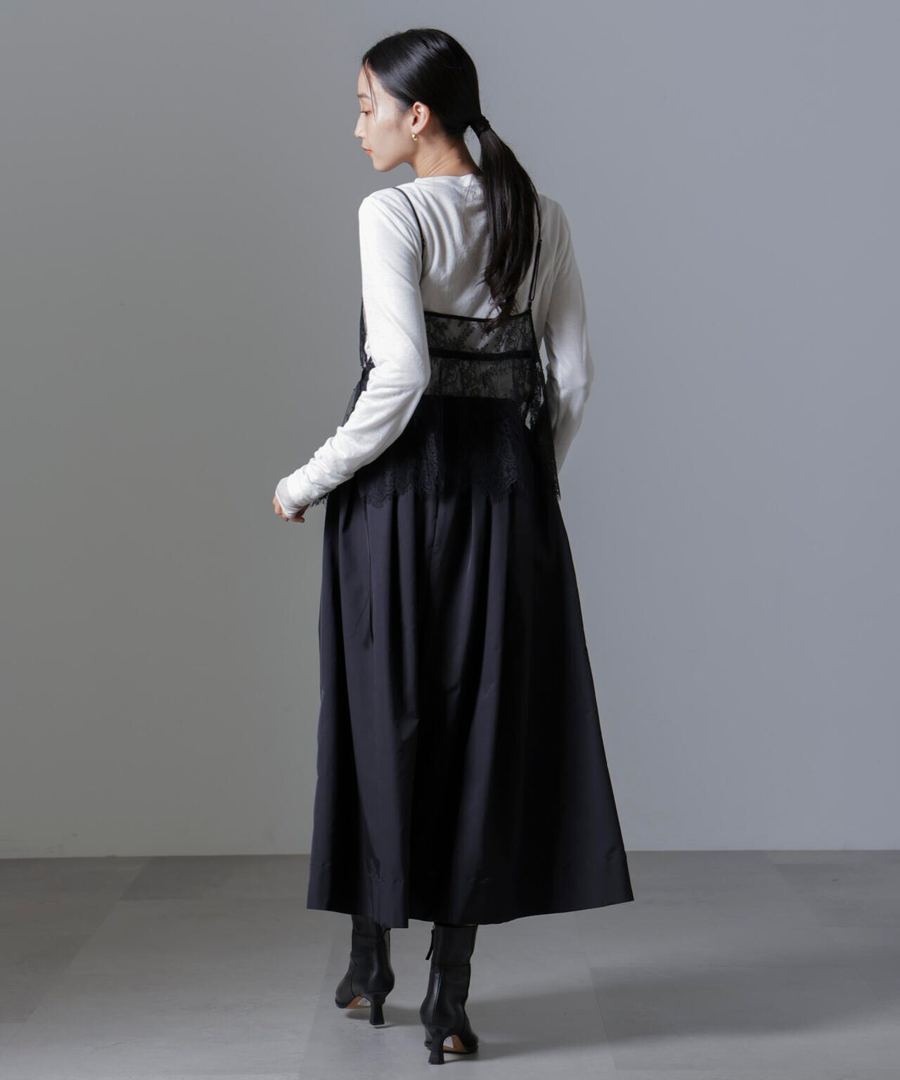 c2584372-68f3-58da-a386-6e28a790f28e_Image