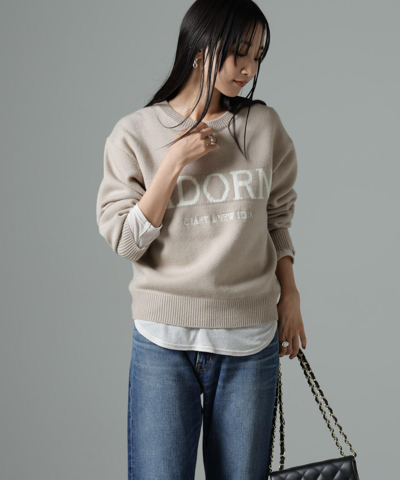 ロゴニットプルオーバー