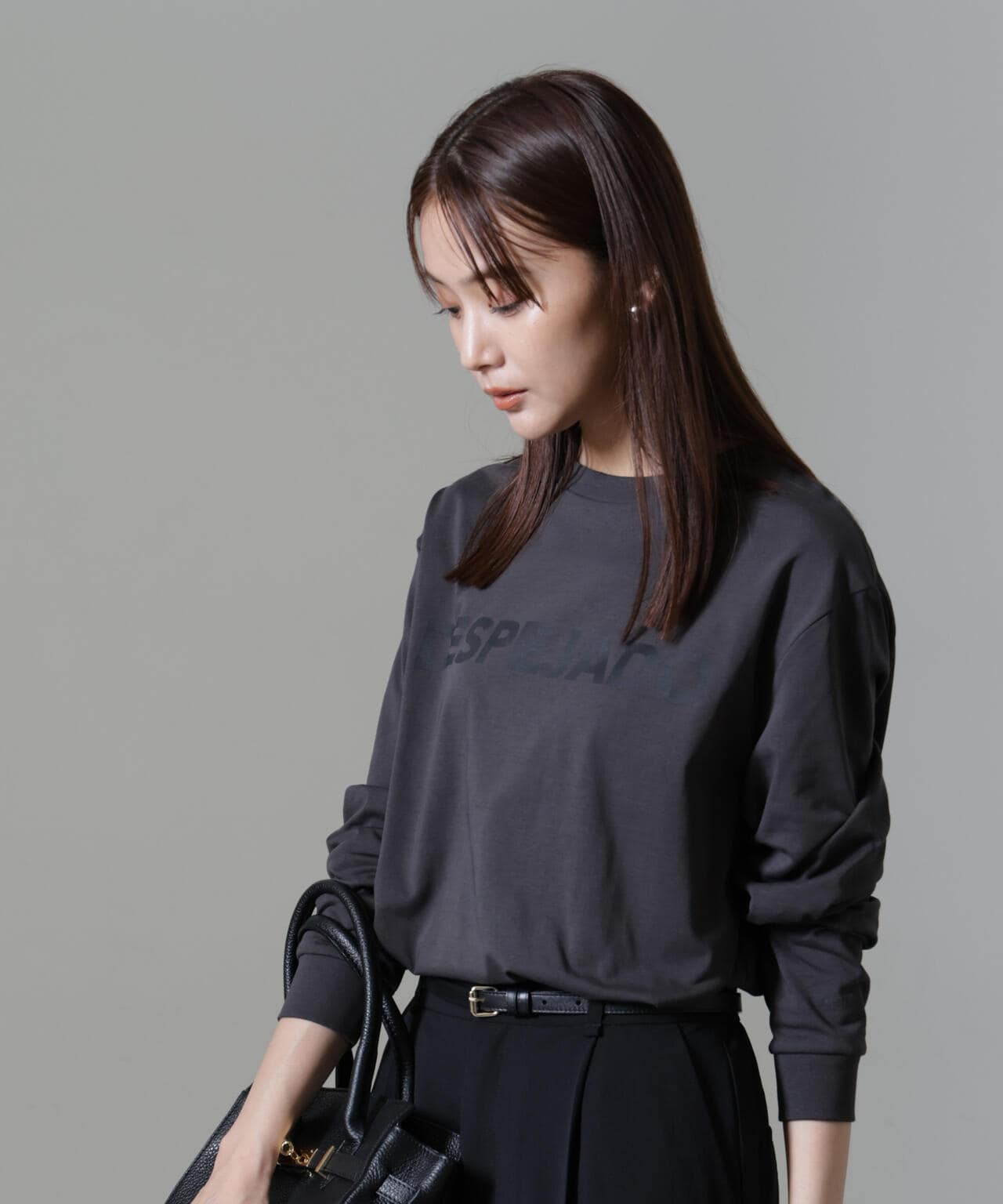 レタードロゴプリントロングスリーブTシャツ