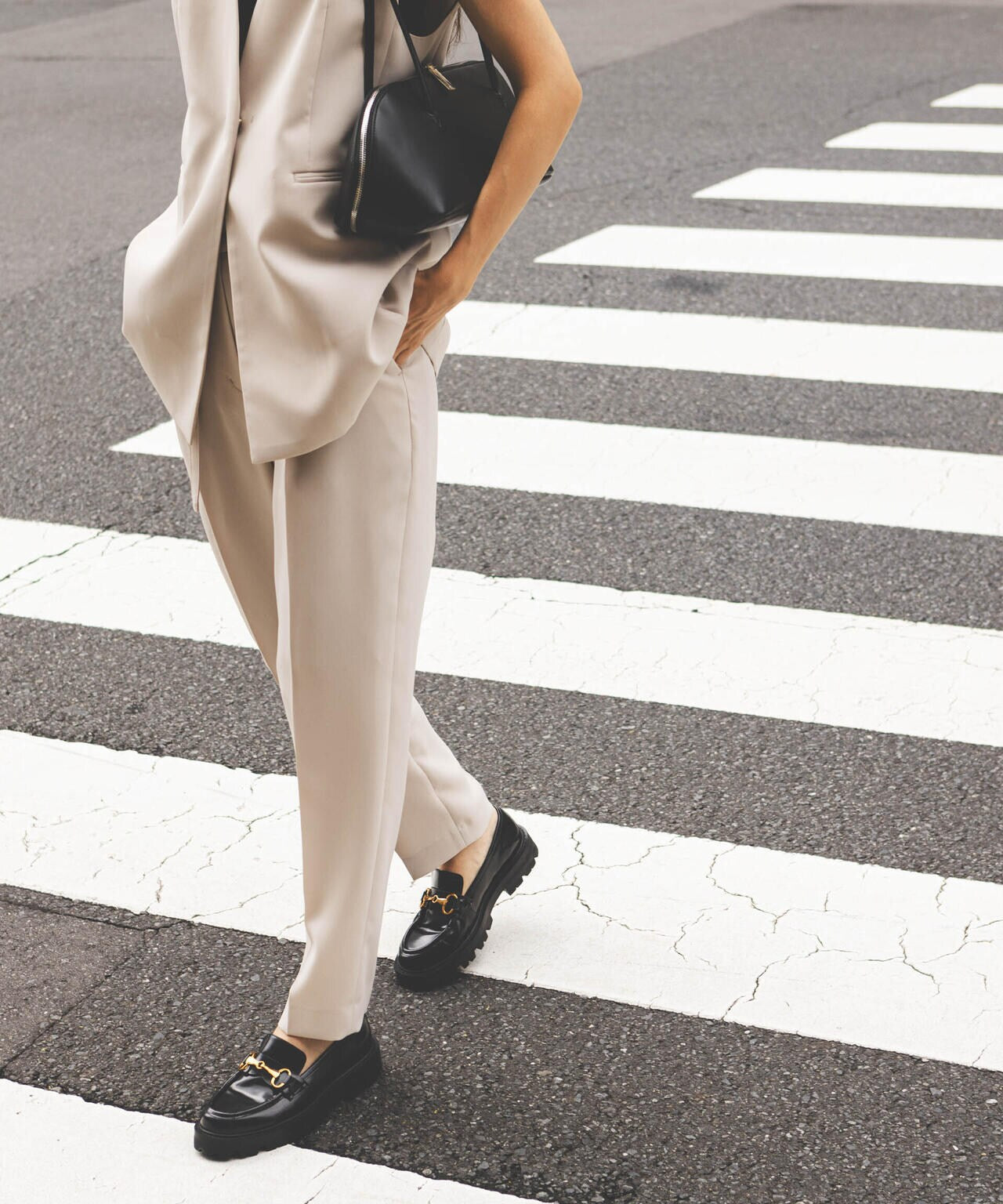 6576be39-c496-5ad1-a336-23d574f8c5b9_Image