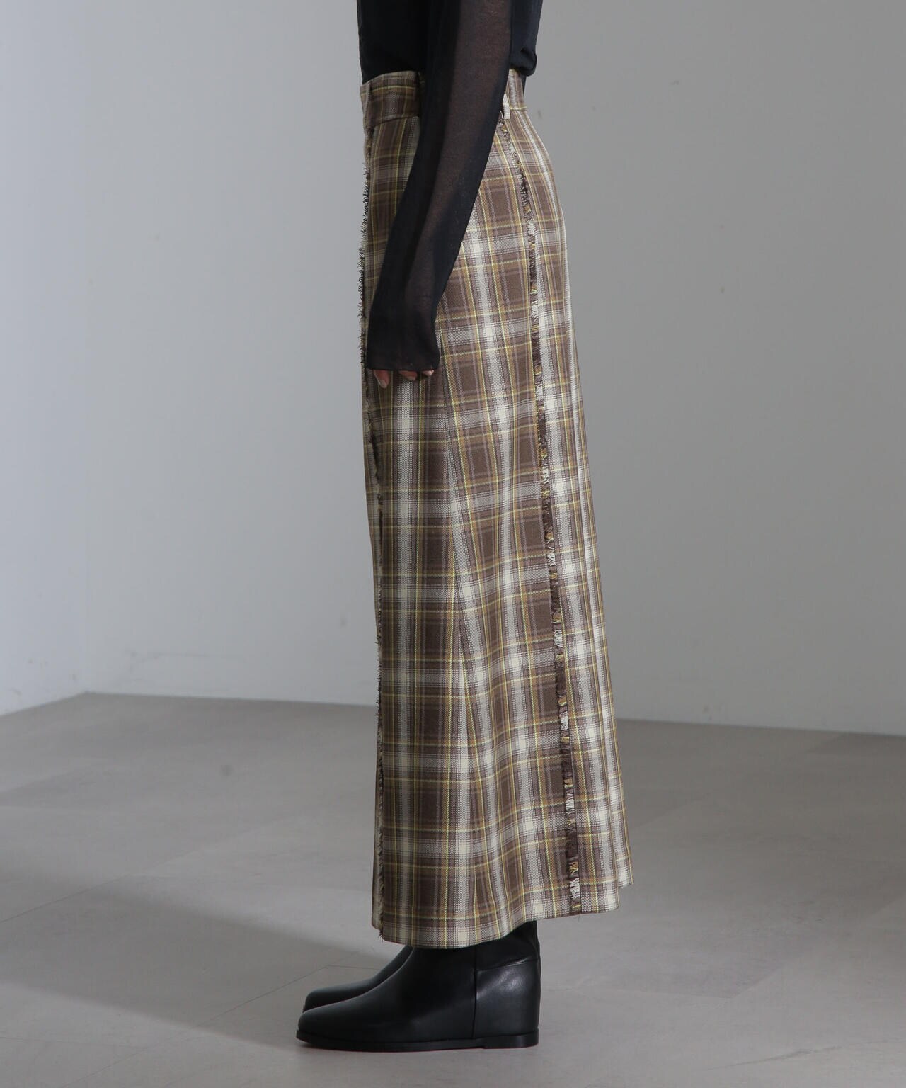 b0006520-4f33-5d92-a261-b3658a04d716_Image