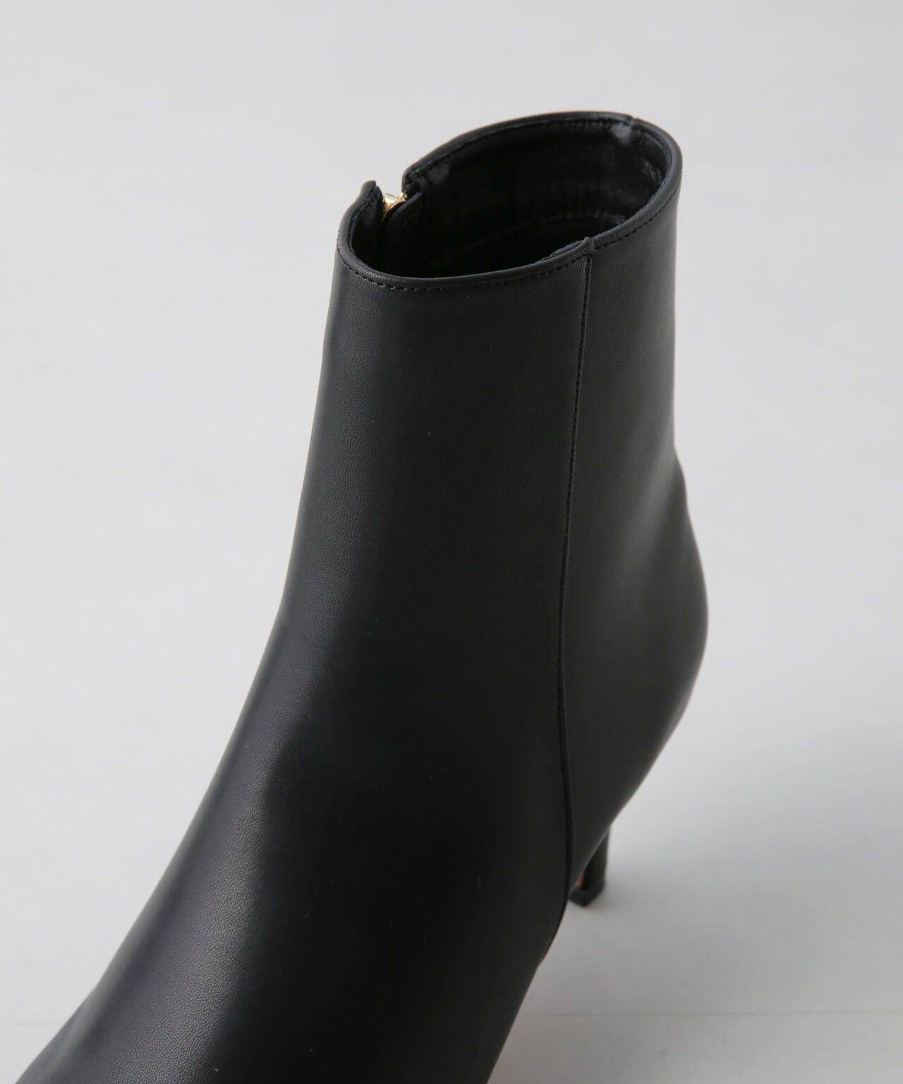 bff35059-d8b1-5a12-a9ee-a42b46d9074b_Image