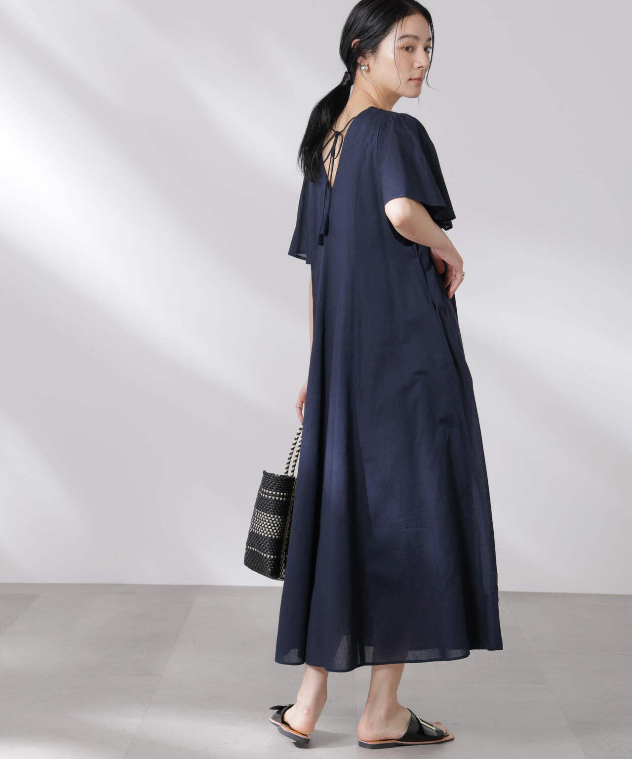 0449860b-e3ae-56ad-b7b2-b1074a892070_Image