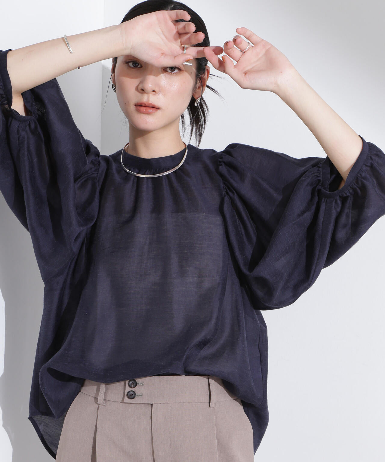 b499d94d-aeb7-562b-9717-fe9577211068_Image