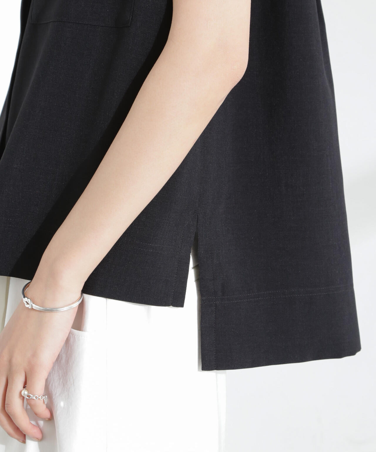 7a0dfc07-651b-54eb-94f8-3332a12f0eb6_Image