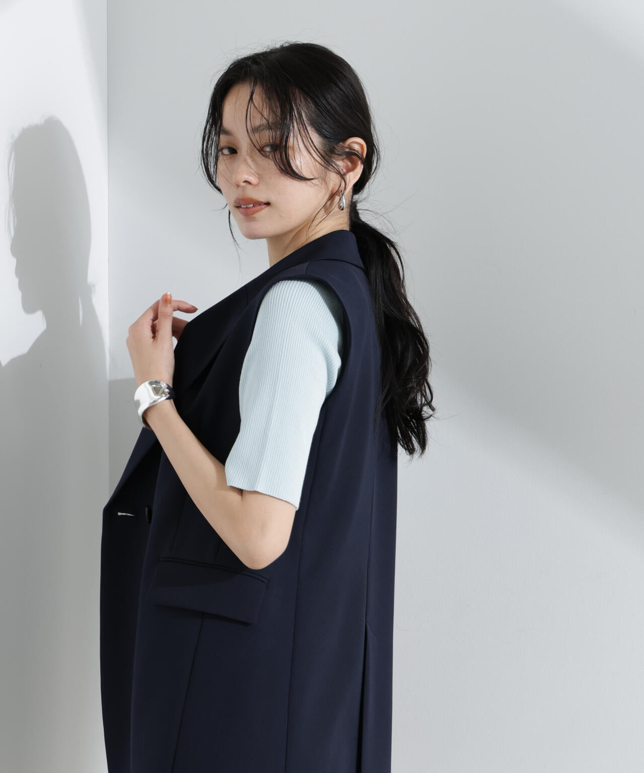 feb8ff3c-2820-5385-9589-70be46ee1c34_Image