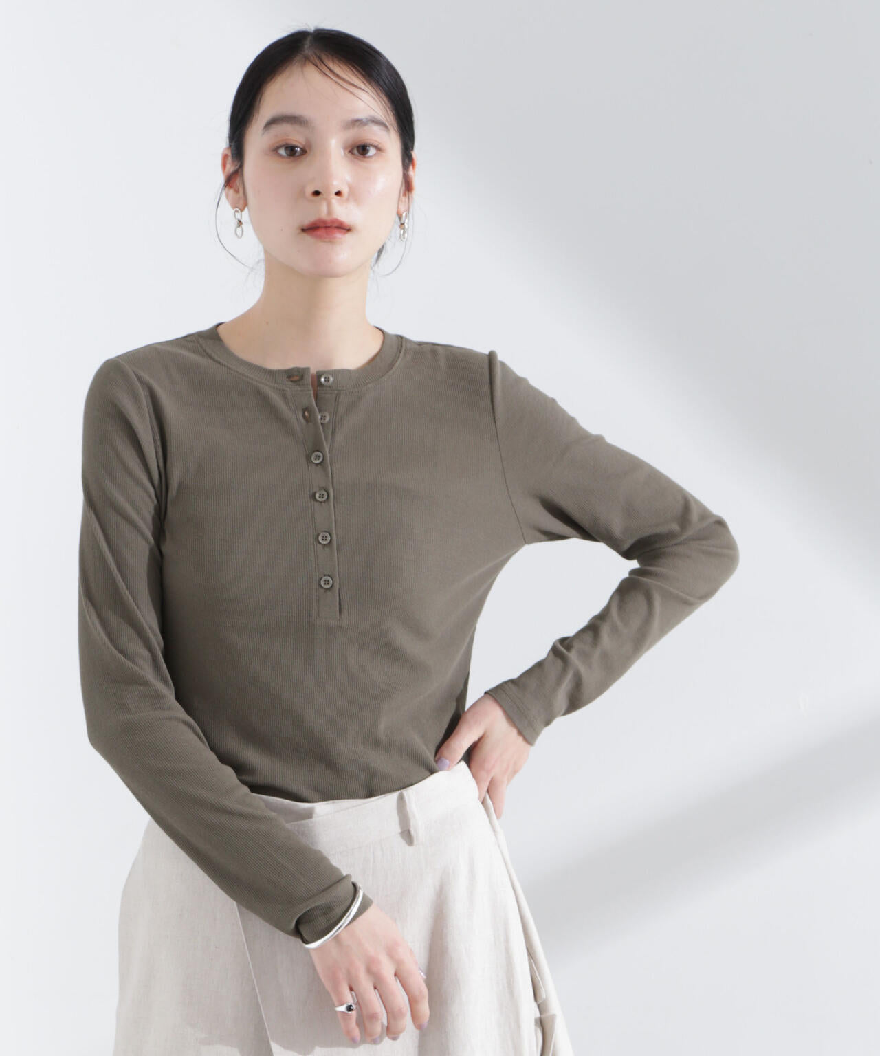 c04194f6-590d-5af4-b816-c667cf6787d4_Image